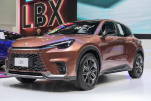 67_03_26 Lexus by golf00006