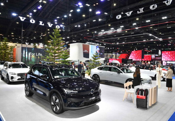 69_03_23 Volvo by Golf 1